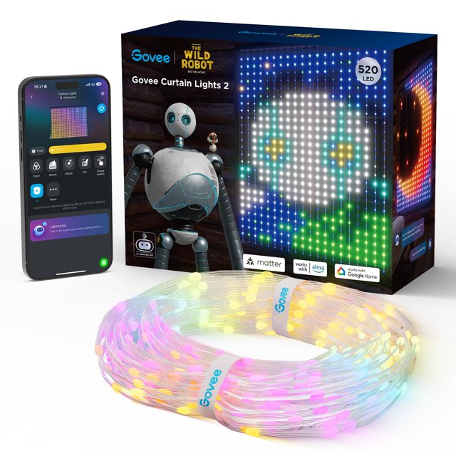 luces de cortina govee x the wild robot 520 led rgbic 1,5 x 2 m Multicolor — caja frontal con panel LED pixelado que muestra un rostro de robot, dos cortinas enrolladas con 520 perlas LED visibles y un teléfono con la app Govee Home para controlar GIF, modos y sincronización musical. Vista 3/4 frontal; tamaño 1.5 x 2 m, compatible con Alexa y Google Home; ideal para decoraciones de temporada o ambientación de streaming.