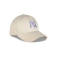 thumbnail image 3 of Gorra New York Yankees para Mujer, Curva Blanca Unitalla, 3 of 4