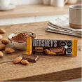 thumbnail image 4 of Chocolate con leche Hershey's Almonds en barra 38 g, 4 of 5