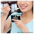 thumbnail image 3 of Yoghurt Yoplait Skyr griego natural tipo Islandés de 120 g, 3 of 5