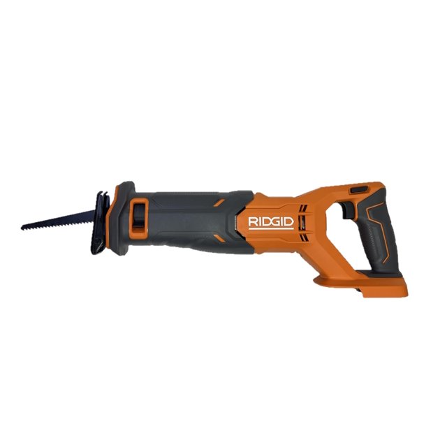 sierra recíproca ridgid r8646b inalámbrica de 18 v (solo herramienta) sierra recíproca naranja y gris en vista lateral centrada con hoja instalada, mango ergonómico superior y gatillo, palanca lateral para cambio de hoja sin herramientas y base para batería (batería no incluida); adecuada para cortes rápidos en madera y demolición ligera.