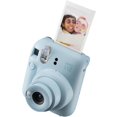 thumbnail image 5 of Cámara instantánea Fujifilm Instax Mini 12 con funda y película, color azul pastel, 5 of 5
