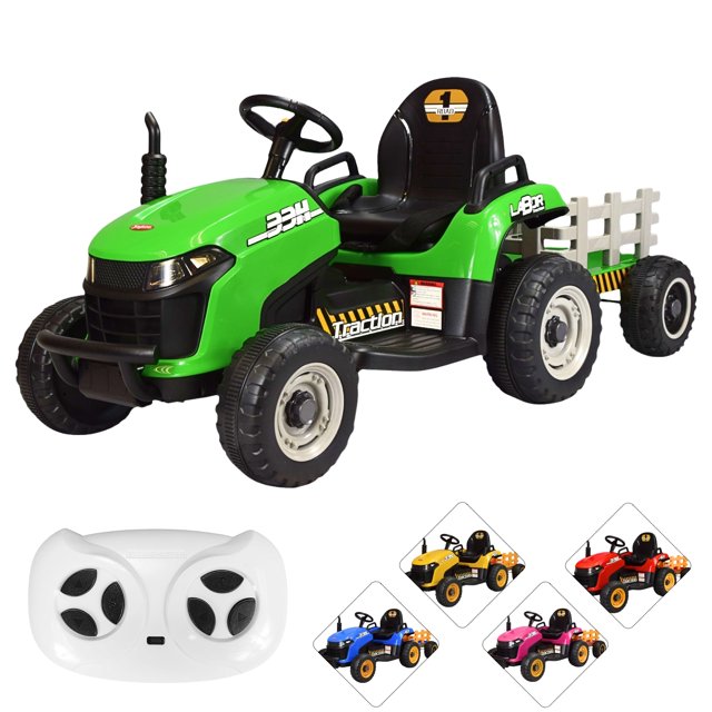 tractor montable eléctrico joykoo para niños control remoto luz led 12v verde, vista 3/4 frontal con remolque: tractor infantil verde con volante, asiento con respaldo y cinturón de seguridad; chasis plástico PP, ruedas de plástico rígido, dos motores y batería 12V (capacidad máx. 30 kg); luces LED delanteras, pedal de aceleración y control remoto incluido. Fondo blanco. También suele usarse para transportar juguetes en el remolque durante el juego.