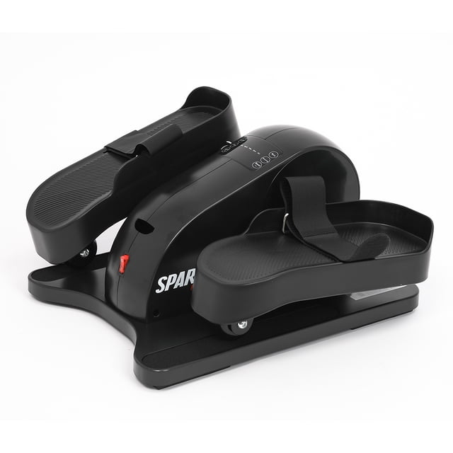 sparta mini eliptica electrica, escaladora, compacta con control remoto easy rider 3/4 frontal de la mini elíptica negra, pedales texturizados con correas ajustables, carcasa central con panel de control y logo Sparta visible, base baja y portátil; 12 niveles de intensidad y control remoto incluidos; a menudo se usa también como step compacto para ejercicios de piernas en espacios pequeños.