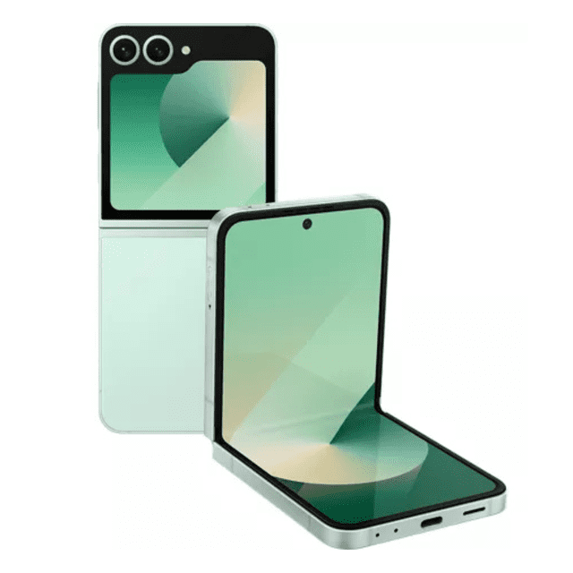 samsung galaxy z flip6 256 gb 8 gb menta desbloqueado clamshell abierto en 3/4 mostrando pantalla interna Dynamic LTPO AMOLED 2X de 6.7" a 120 Hz con orificio para cámara frontal y bisagra casi invisible; plegado atrás muestra pantalla externa Super AMOLED de 3.4" y módulo de doble cámara, perfil cuadrado color menta, puerto USB-C visible; especificaciones incluyen FlexCam y Galaxy AI.