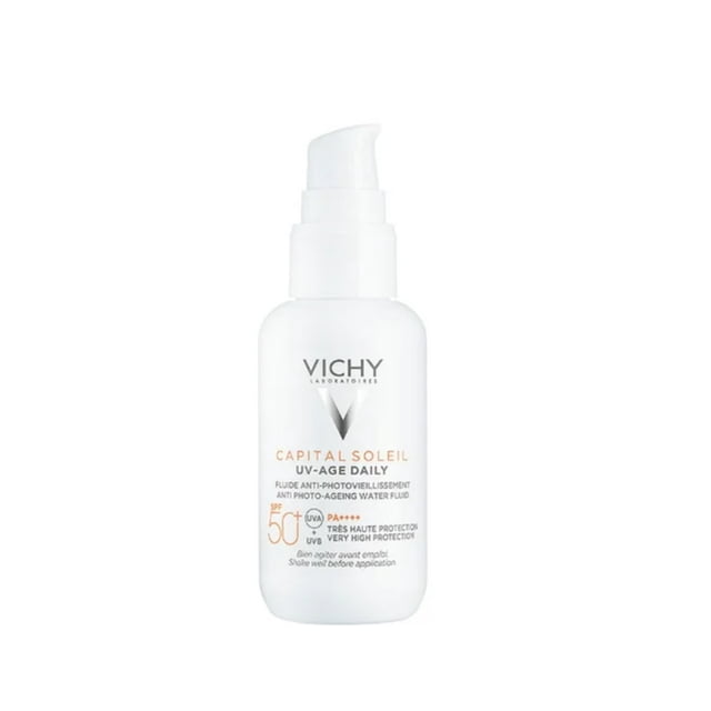 protector solar facial vichy capital soleil uv-age daily uso diario fps50+ 80 ml frasco blanco con dispensador en vista frontal, etiqueta con logo Vichy y texto naranja y gris que muestra SPF50+ y 'UV-AGE DAILY'; sobre fondo blanco; según Vichy, formulado para protección diaria y prevención del fotoenvejecimiento; también sirve como base ligera antes del maquillaje.