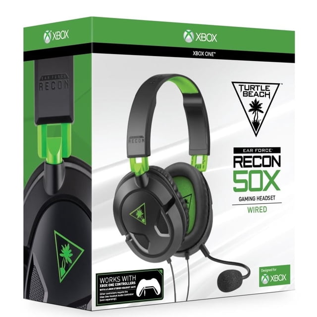 audífonos turtle beach alámbricos recon 50x Auriculares gamer negros con detalles verdes, vista 3/4 de diadema ajustable y copas circumaurales con logo Turtle Beach, micrófono boom flexible, cable integrado y almohadillas acolchadas; empaque muestra compatibilidad con Xbox y drivers de 40 mm según ficha. También suelen usarse para llamadas de voz en PC o móvil.