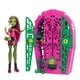 thumbnail image 1 of Set de muñecas y accesorios Skulltimate Secrets de Monster High, Garden Mysteries Venus McFlytrap con armario revelador y más de 19 sorpresas para fiestas de té, como ropa, 1 of 6
