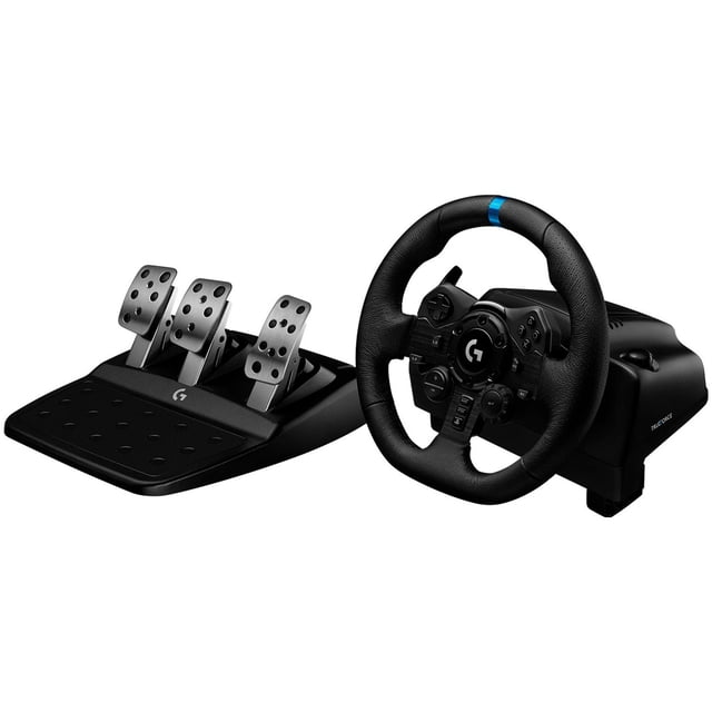 volante logitech g923 trueforce ps5 ps4 pc 941-000147 negro — volante 3/4 frontal en negro con marcador azul en 12 h, botones de control y levas visibles; base de motor a la derecha y pedales de aluminio con base negra a la izquierda. Diseñado para simulación de carreras con Force Feedback TRUEFORCE (requiere integración en el juego) y control giratorio de selección de 24 puntos, compatible con PS4, PS5 y PC. También suele usarse para entrenamientos de precisión en configuraciones de simulador doméstico.