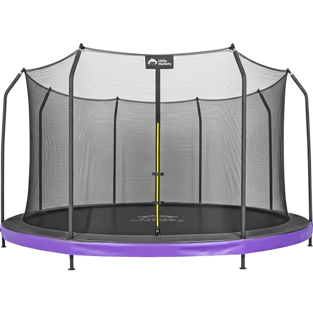 trampolin brincolin little monkey 14ft gigante empotrable 4.2m malla seguridad, vista frontal centrada de trampolín inground color morado con red envolvente negra y postes acolchonados; poste central con funda amarilla, lona de salto negra Permatron y colchoneta cubre resortes morada sobre estructura de acero galvanizado visible en el borde; varias patas cortas en el perímetro; también suele usarse para ejercicios básicos de equilibrio y práctica de saltos controlados.
