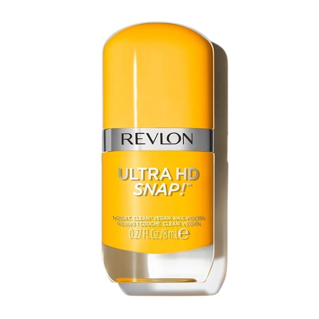 esmalte para uñas revlon ultra hd snap marigold maven 8 ml vista frontal centrada de frasco compacto en amarillo marigold, banda plateada con texto Revlon y etiqueta frontal ULTRA HD SNAP 8 ml; fondo blanco con sombra a la derecha. Diseñado para aplicación fácil y secado inmediato; también suele usarse para crear muestras de color en paletas de manicura.