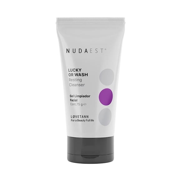 Desmaquillante y limpiador facial en un solo paso Nuda Est Lovetann Lucky or Wash