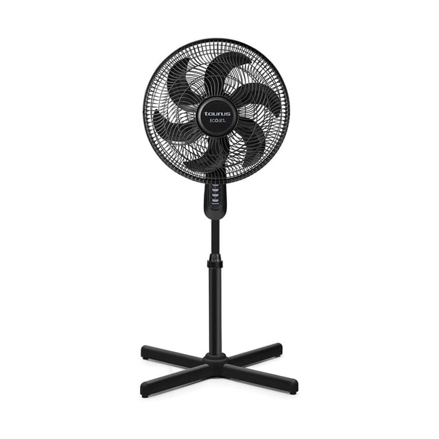 ventilador de pedestal 16p taurus universe negro con 6 aspas aerodinámicas y 3 velocidades, vista frontal centrada con rejilla circular, base en cruz y panel de botones en el mástil; mejora la circulación de aire en interiores y suele usarse también para ventilar talleres pequeños o bodegas.
