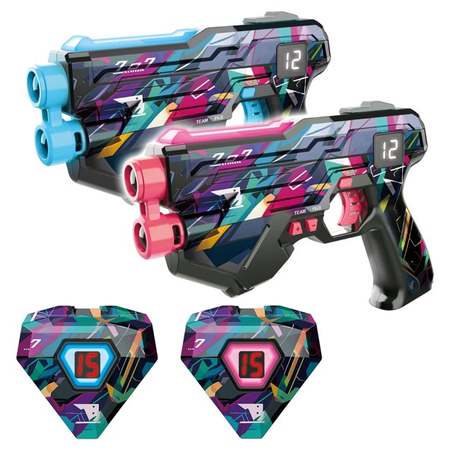juego de 2 pistolas láser winyea tag con chalecos de 45 m de alcance dos pistolas en vista 3/4 con carcasas geométricas multicolor, boquillas dobles, pantallas LED numéricas laterales que muestran vida y botones marcados TEAM y FIRE; dos chalecos triangulares cableados con LEDs centrales que indican puntos de vida. muestra controles para cuatro modos de arma y efectos de luz, alcance hasta 45 m para juegos en interiores o exteriores; también adecuado para juegos de rol tácticos recreativos.