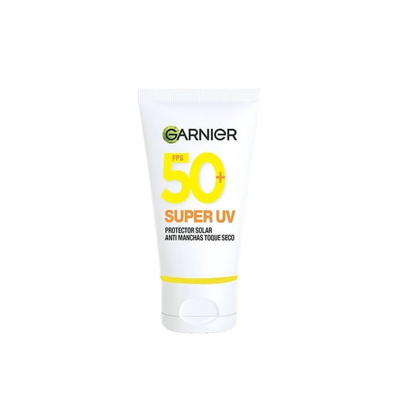 Protector Solar Facial Garnier Skin Active Antioleosidad Toque Seco Crema Sin Color FPS 50+ con Vit C 40 ml