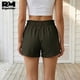 thumbnail image 4 of Short Casual de Mujer Con Cordón Ajustable y Bolsillos verde oscuro Mediano, 4 of 5