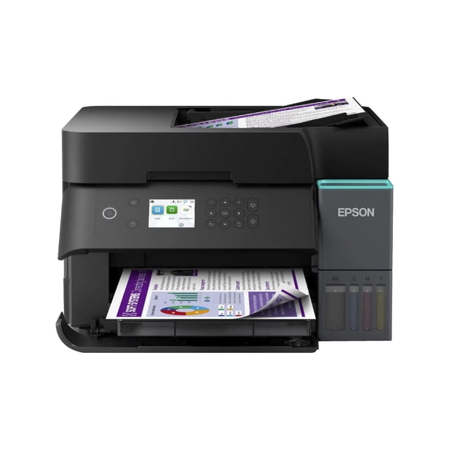 impresora epson multifuncional 3 en 1 ecotank l6370 wi-fi inyección de tinta, tanque de tinta, inalámbrico, print/copy/scan Vista frontal centrada de la impresora Epson EcoTank L6370 en negro con bandeja frontal abierta y hoja impresa saliendo; panel frontal con pantalla color de 2.4 pulg. y teclado numérico, tanques de tinta visibles a la derecha con marcadores BK/C/M/Y, alimentador automático de documentos (ADF) en la parte superior con páginas cargadas, impresión a doble cara automática y acabado mate. Diseñada para oficina con Wi‑Fi y funciones de impresión, copiado y escaneo; también suele usarse para escaneo por lotes.