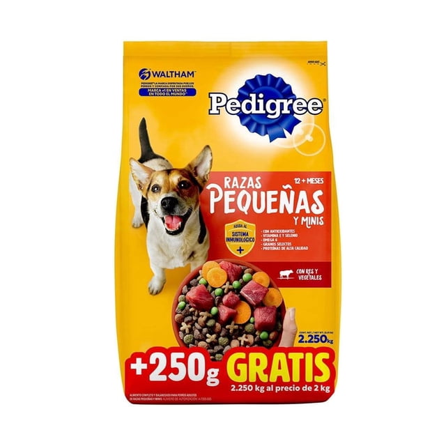 alimento para perro pedigree razas pequeñas y minis 12 + meses res y vegetales 2.250 kg bolsa frontal centrada; bolsa amarilla con logo Pedigree, texto rojo 'razas pequeñas y minis' y marca '12+ meses'; perro pequeño visible a la izquierda y cuenco ilustrado con croquetas y trozos de res y vegetales; rótulo '+250 g gratis' en la base.