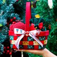 thumbnail image 1 of Cesta de Regalo de Madera para Enamorados | Caja de Dulces Multicolor con Bombones, Galletas y Copos de Nieve Crujientes | Regalo Festivo para Familiares y Amigos | Cesta de Dulces Navideños Personal, 1 of 6
