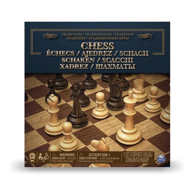 juego de mesa spin master ajedrez clásico tablero frontal con piezas de madera claras y oscuras sobre casillas en cuadro, caja visible con texto multilingüe y logotipo Spin Master Games; elaborado de madera y contiene 32 piezas; a menudo se usa también como set de iniciación para prácticas de apertura.
