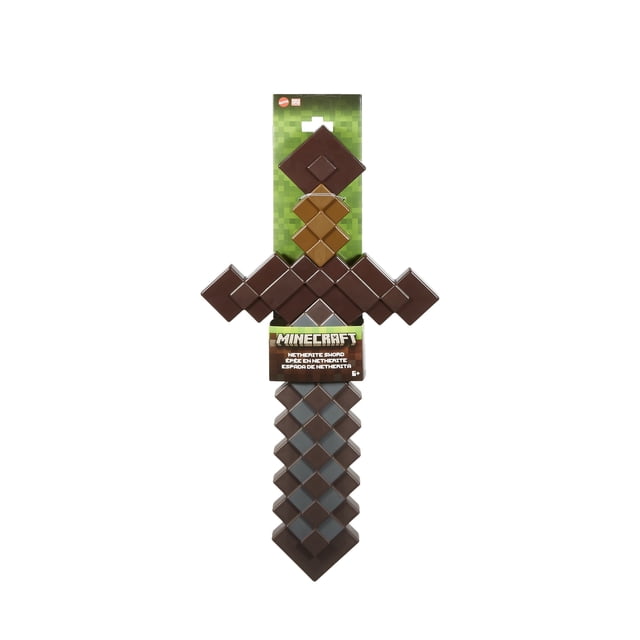juguete mattel minecraft espada básica de netherite vista frontal, recreación pixelada en tonos marrón y gris con guarda horizontal y empuñadura cuadriculada; empaque verde con logo Minecraft visible; para juegos de rol y disfraces, fomenta creatividad.
