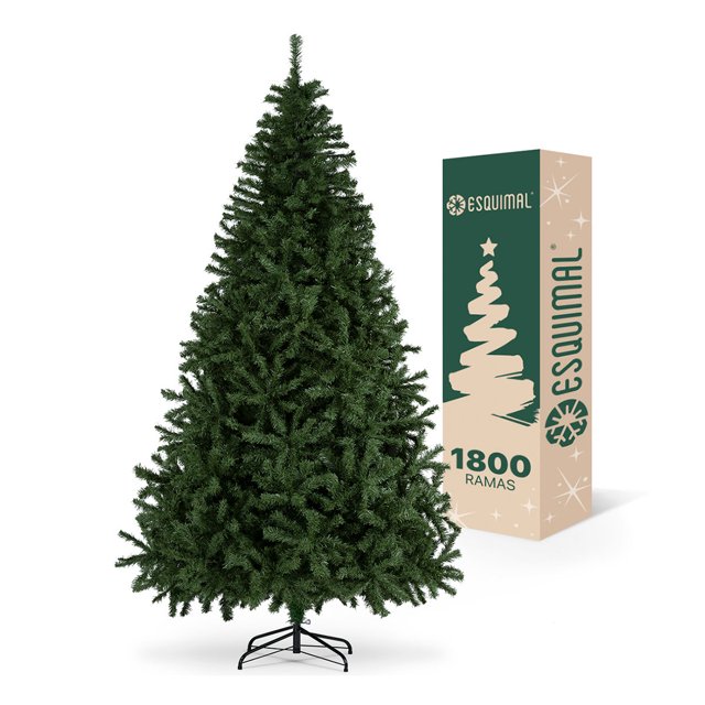 arbol de navidad pino navideño frondoso esquimal verde olivo, 2.20m 1800 ramas Arbol artificial de 2.20 m estilo cedro del Himalaya con 1800 ramas de PVC en verde olivo; silueta cónica y follaje denso, base metálica en X visible y caja Esquimal al lado. Sistema de armado por secciones con ramas plegables para montaje rápido y almacenamiento compacto. Apto para salas grandes o espacios pequeños; a menudo usado también como elemento decorativo temporal en sesiones fotográficas.