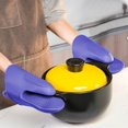 thumbnail image 3 of Guante de silicona resistente al calor para horno | Almohadilla de silicona gruesa y antideslizante | Guante de cocina con protección térmica | Guante de cocina duradero y resistente a quemadura, 3 of 5