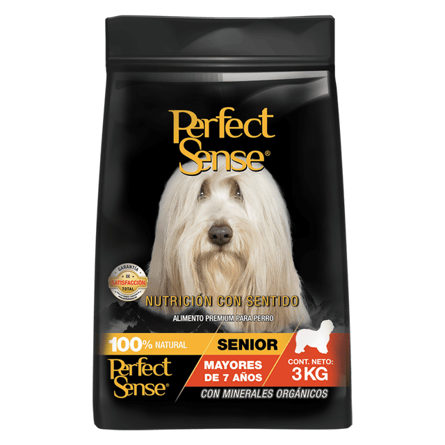 alimento para perro senior mayor 7 años 3 kg perfect sense Bolsa frontal negra de 3 kg de Perfect Sense para perros mayores de 7 años con etiqueta naranja que señala 100% natural y Senior; foto centrada de perro adulto de pelo largo blanco, texto visible con Proteína Cruda mín. 28% y con minerales orgánicos; a su tamaño se usa a menudo para rellenar dispensadores portátiles para viajes cortos.