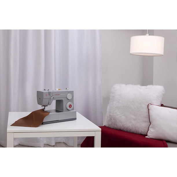 Imagen 7 de Máquina De Coser Recta Singer Heavy Duty 4423 Gris 110-120 V gris 17.5