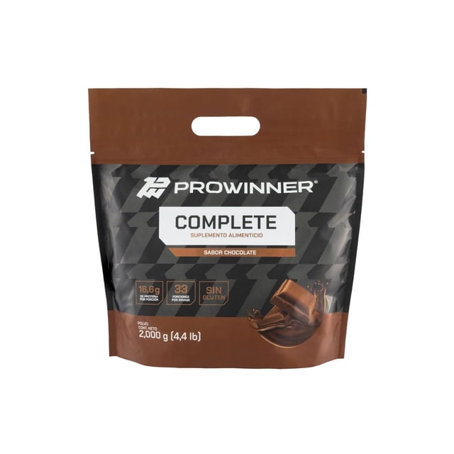 suplemento complete polvo sabor chocolate (2 kg) prowinner pw-1301 bolsa de polvo café 2 kg, vista frontal con asa; empaque flexible marrón y gris con logotipo PROWINNER y rótulo 'COMPLETE suplemento alimenticio - sabor chocolate', iconos que indican 16.6 g de proteína por porción, ~30 porciones y 'sin gluten', ilustración de cucharada con polvo de chocolate. Producto para complementar proteínas, carbohidratos, vitaminas y minerales; frecuentemente usado por deportistas antes y después del entrenamiento.