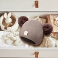 thumbnail image 4 of Lindo gorro de punto para bebé con bordado de doble corazón y doble bola de hilo. Cómodo y acogedor. Gorro cálido y abrigado para bebés., 4 of 5