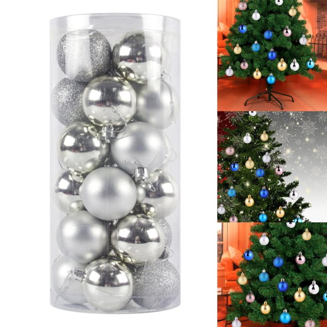 bolas colgantes macarena navidad plata 24 uds paquete de 24 esferas plateadas de 6 cm 2.36" en tubo transparente, mezcla de acabados espejo, mate y glitter, vista frontal con ganchos para colgar; para árbol de Navidad y decoración festiva interior, también suelen usarse para centros de mesa en fiestas.