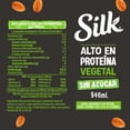 thumbnail image 2 of Bebida vegetal Silk almendra sin azúcar alto en proteína 946 ml, 2 of 6