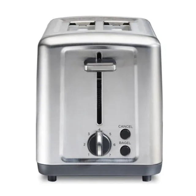 tostador de pan hamilton beach 2 rebanadas acero inoxidable cepillado Reacondicionado, vista frontal centrada de tostador plateado con dos ranuras extra anchas, palanca frontal, perilla numerada de tostado, botones 'Cancel' y 'Bagel' y bandeja para migajas extraíble; también suele emplearse para tostar bollos pequeños.