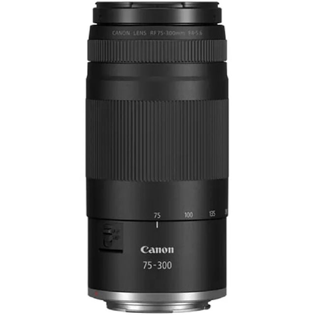 canon rf teleobjetivo 75-300mm f4-5.6 compatible con eos teleobjetivo negro, vista frontal centrada con montura RF; tubo cilíndrico con anillo de zoom estriado, marcas de distancia focal 75–100–135 y texto Canon 75-300 en el cuerpo, acabado mate. Zoom telefoto versátil ideal para naturaleza y deportes; a menudo usado para retratos a distancia.