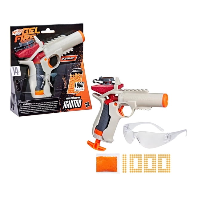 lanzador hasbro nerf gelfire ignitor compacto blanco y naranja, vista 3/4 frontal con empuñadura texturizada, carril superior y boca tubular; incluye lentes protectores transparentes, bolsa con 1000 proyectiles deshidratados de polímero y muestra de recarga hidratada naranja, capacidad para 60 recargas, diseñado para proyectiles gel y uso recreativo desde 14 años; también suele usarse para prácticas de puntería en interiores.