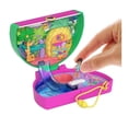 thumbnail image 4 of Set de Juego Polly Pocket Estuche de Aventura de Sandía, 4 of 4