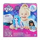 thumbnail image 3 of Juguete My Little Pony Hasbro Izzy Moonbow Revela tu brillo, 3 of 4