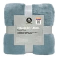 thumbnail image 1 of Frazada Hometrends Flannel 1.20 x 1.60 Menta, 1 of 3