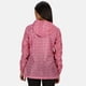 thumbnail image 3 of Regatta - Chaqueta Impermeable Pack It Edeilweiss para Mujer (Rosa Duquesa, Blanco) Regatta UTRG5818_duchesspinkwhite, 3 of 5
