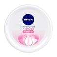 thumbnail image 1 of Crema facial y corporal Nivea aclarado natural extracto de moras 200 ml, 1 of 1